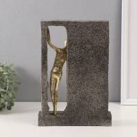 Сувенир полистоун "Тайное свидание у каменной стены" 6,5х21,5х30,5 см