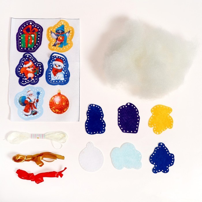 Набор для шитья на новый год. Игрушки из фетра своими руками «Новогодний лес» с перфорацией Набор для шитья на новый год. Игрушки из фетра своими руками «Новогодний лес» с перфорацией
