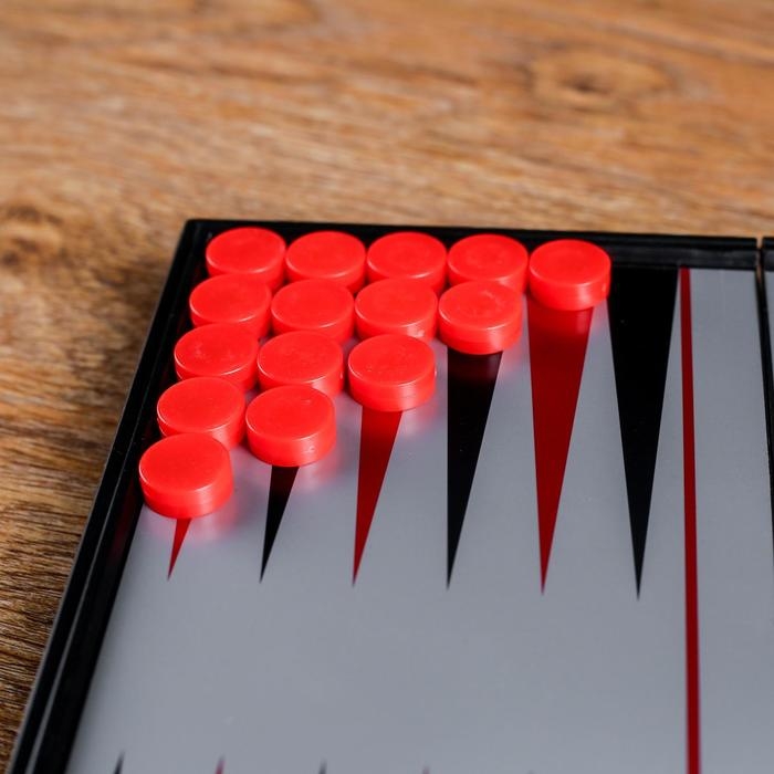 Нарды магнитные, поле 20 &times; 20 см, в коробке