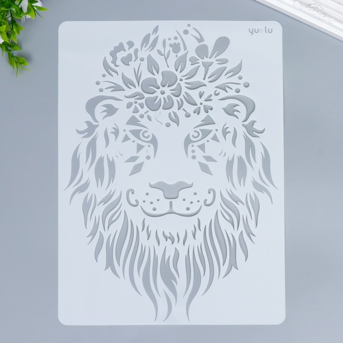 Трафарет пластик Трафарет пластик "Лев в стиле мехенди, в цветах" 29х20,8 см