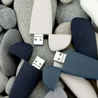 Флешка Pebble Universal, USB 3.0, серо-синяя, 32 Гб Флешка Pebble Universal, USB 3.0, серо-синяя, 32 Гб
