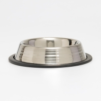 Миска с нескользящим основанием с полосками, 230 мл Миска с нескользящим основанием с полосками, 230 мл