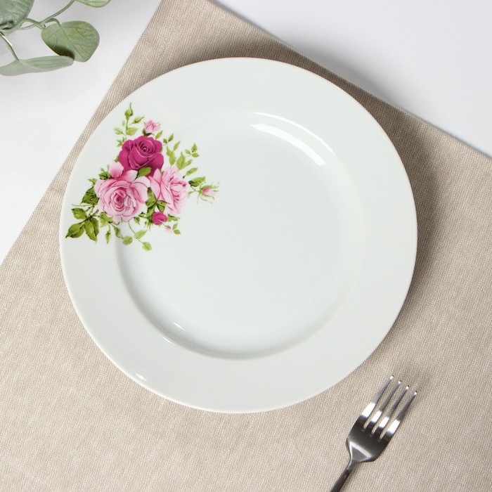 Тарелка фарфоровая &laquo;Маркиза&raquo;, d=24 см, белая