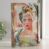 Сейф-книга дерево, кожзам, зеркало "Девушка в ярком тюрбане" 24х16х5 см Сейф-книга дерево, кожзам, зеркало "Девушка в ярком тюрбане" 24х16х5 см