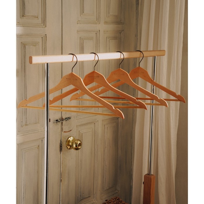 Плечики - вешалки для одежды SL Home, 4 шт, дерево лотос, 44×24,5 см Плечики - вешалки для одежды SL Home, 4 шт, дерево лотос, 44×24,5 см