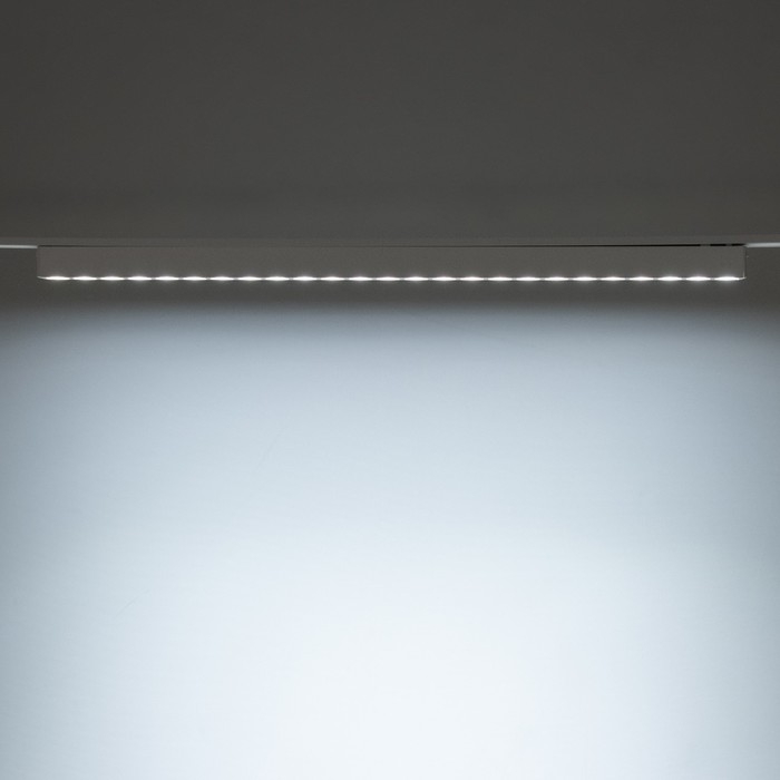 Светильник трековый ULTRA Светильник трековый ULTRA "Линза" LED 30Вт 3000K-5700К CRI90 белый 55,5х2,6х2,4см