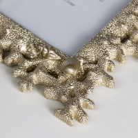 Фоторамка полистоун 10х15 см "Кораллы и ракушки" светлое золото 23,5х19 см Фоторамка полистоун 10х15 см "Кораллы и ракушки" светлое золото 23,5х19 см