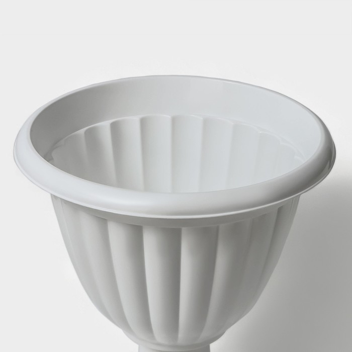 Кашпо уличное на ножке высокий &laquo;Жасмин&raquo;, 12 л, цвет белый