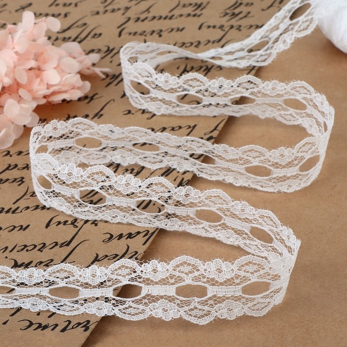 Кружево капроновое, 30 мм &times; 10 &plusmn; 1 м, цвет белый