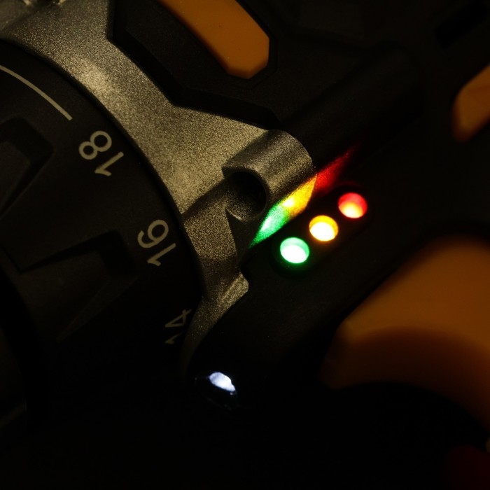 Дрель-шуруповерт DEKO Banger 16V, 16 В, 2х1.5 Ач, кейс + набор инструментов 63 предмета Дрель-шуруповерт DEKO Banger 16V, 16 В, 2х1.5 Ач, кейс + набор инструментов 63 предмета