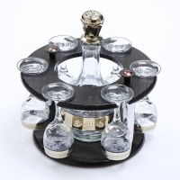 Мини-бар "Барокко" барная стойка, графин, 6 рюмок Мини-бар "Барокко" барная стойка, графин, 6 рюмок