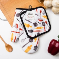 Кухонный набор Доляна &laquo;Поварешка&raquo;: прихватка 16х16 см, варежка 25х16 см, 100% п/э