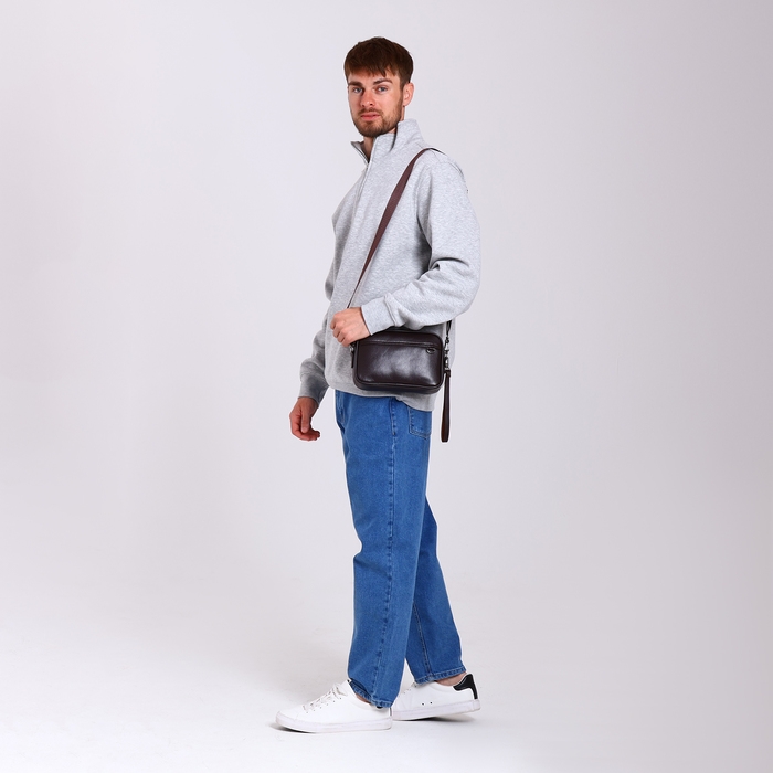 Сумка мужская через плечо, искусственная кожа, цвет коричневый