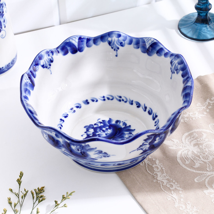 Салатник &laquo;Семья&raquo;, большой, 21&times;21&times;13 см, гжель