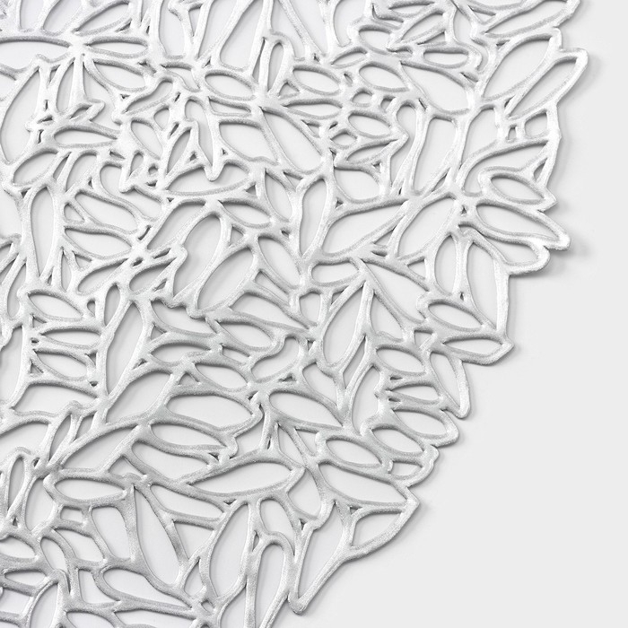 Салфетка сервировочная на стол &laquo;Манифик&raquo;, d=38 см, цвет серебряный