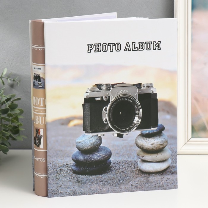 Фотоальбом на 200 фото 13х18 см "Фотоаппарат ретро" в коробке МИКС 29,5х23х5,5 см