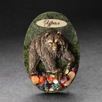 Магнит "Медведь с поднятой лапой", змеевик Магнит "Медведь с поднятой лапой", змеевик