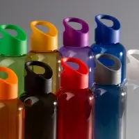 Бутылка для воды Plaske, прозрачная с белой крышкой Бутылка для воды Plaske, прозрачная с белой крышкой