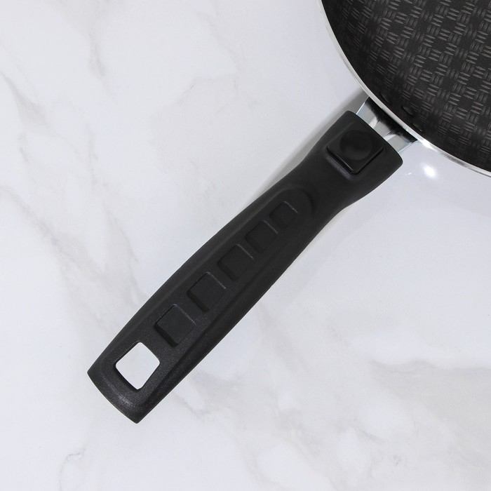 Сковорода &laquo;Хозяюшка&raquo;, d=24 см, съёмная ручка, стеклянная крышка, антипригарное покрытие, цвет бордовый