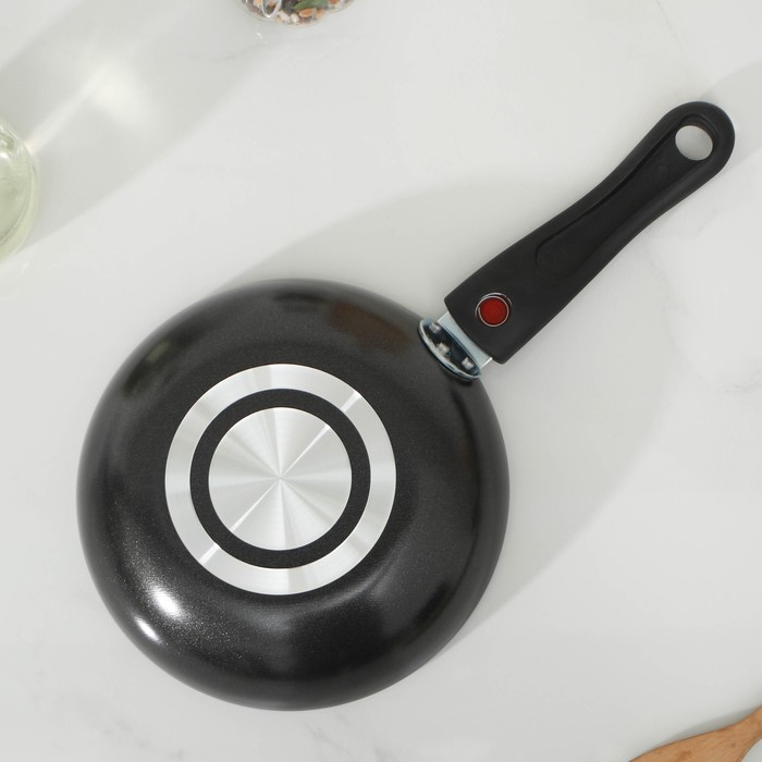 Сковорода Forever, d=18 см, съёмная ручка, стеклянная крышка, антипригарное покрытие, цвет серый Сковорода Forever, d=18 см, съёмная ручка, стеклянная крышка, антипригарное покрытие, цвет серый