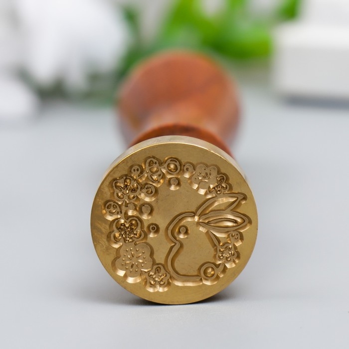 Печать для сургуча с деревянной ручкой Печать для сургуча с деревянной ручкой "Зайчик и цветочки" 9х2,5х2,5 см