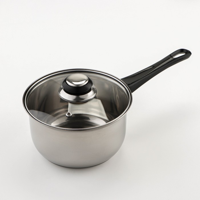 Набор посуды из нержавеющей стали &laquo;Чёрная ночь&raquo;, 8 предметов: ковш 1,5 л, 2 кастрюли 2/3 л, сковорода d=24 см, крышки, стенки 0,3 мм, дно 5 мм