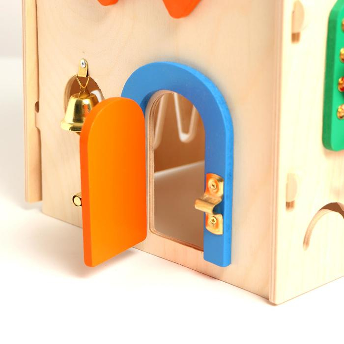 Бизиборд «Музыкальный домик» Бизиборд «Музыкальный домик»