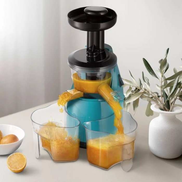 Соковыжималка Kitfort КТ-1161, шнековая, 150 Вт, 0.6/0.6 л, 50 об/мин, сине-чёрная Соковыжималка Kitfort КТ-1161, шнековая, 150 Вт, 0.6/0.6 л, 50 об/мин, сине-чёрная