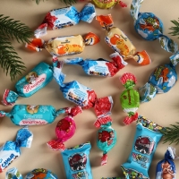 Конфеты в коробке сделай открытку сам "Замурчательного года"