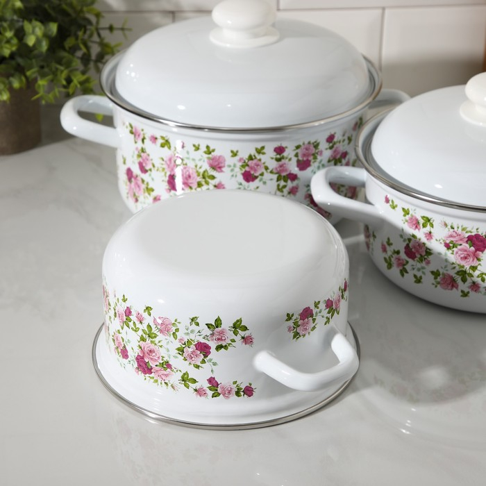 Набор эмалированных кастрюль &laquo;Китайская роза&raquo;, 3 предмета: 1,5 л, 2 л, 3 л, индукция
