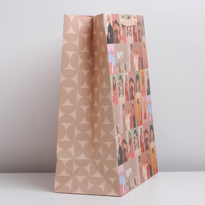 Пакет подарочный ламинированный вертикальный, упаковка, &laquo;Девушки&raquo;, XL 40 х 49 х 19 см