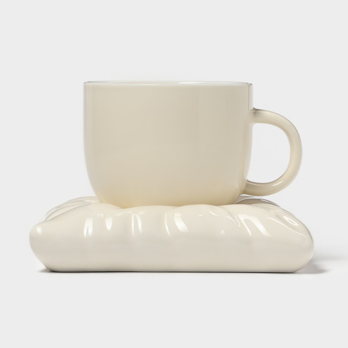 Чайная пара керамическая с ложкой «Зефирка», 2 предмета: чашка 250 мл, блюдце d=13 см, цвет бежевый Чайная пара керамическая с ложкой «Зефирка», 2 предмета: чашка 250 мл, блюдце d=13 см, цвет бежевый