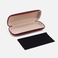 Футляр для очков на хлопушке, длина 15,5 см, цвет бордовый Футляр для очков на хлопушке, длина 15,5 см, цвет бордовый