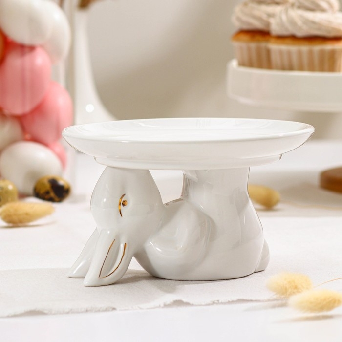 Блюдо для десертов Доляна «Зайка в золотом», 16×9,5 см Блюдо для десертов Доляна «Зайка в золотом», 16×9,5 см