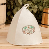 Банная шапка с вышивкой "VIP" Банная шапка с вышивкой "VIP"