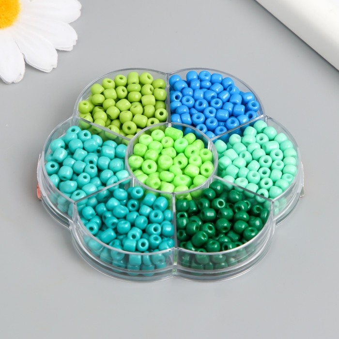 Бисер стекло 6/0 в цветке Бисер стекло 6/0 в цветке "Цвета леса" цветной 7 цветов х 8 гр 8,2х8,2х2 см