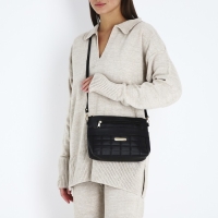 Сумка кросс-боди на молнии, цвет чёрный Сумка кросс-боди на молнии, цвет чёрный