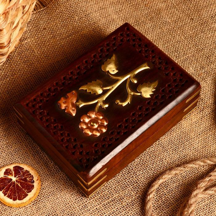 Шкатулка Шкатулка "Ларисса" дерево 17,8х12,7х5,7 см