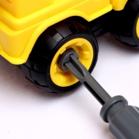 Конструктор винтовой &laquo;Машина с ковшом&raquo;, с отвёрткой, 26 деталей