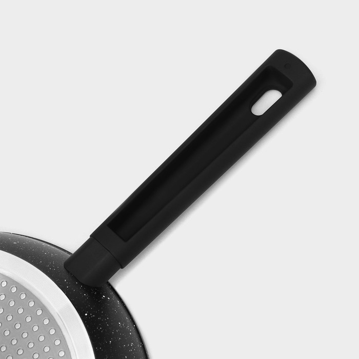 Сковорода Доляна &laquo;Первый дом&raquo;, d=26 см, антипригарное покрытие, индукция, цвет чёрный