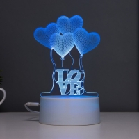 Светильник сенсорный "Четыре сердца" LED 7 цветов USB/от бат. белый RISALUX Светильник сенсорный "Четыре сердца" LED 7 цветов USB/от бат. белый RISALUX