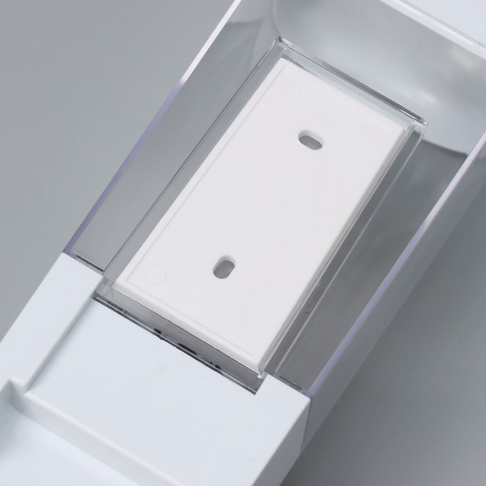 Диспенсер механический для антисептика и жидкого мыла Доляна, 500 мл, цвет белый