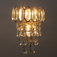 Бра "Тиара" Е14 40Вт золото 29х21х21см Бра "Тиара" Е14 40Вт золото 29х21х21см