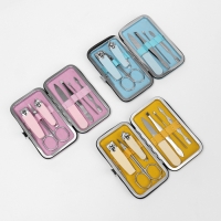 Набор маникюрный «Juice», 7 предметов, в футляре, цвет МИКС Набор маникюрный «Juice», 7 предметов, в футляре, цвет МИКС