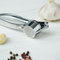 Пресс для чеснока Доляна &laquo;Эрнест&raquo;, 15 см, цвет серебряный