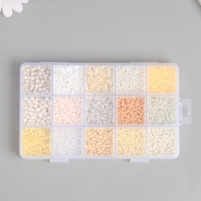 Бисер стекло 6/0, 8/0, 12/0 в шкатулке "Телесный" стеклярус 15,5х9,5х1,6 см