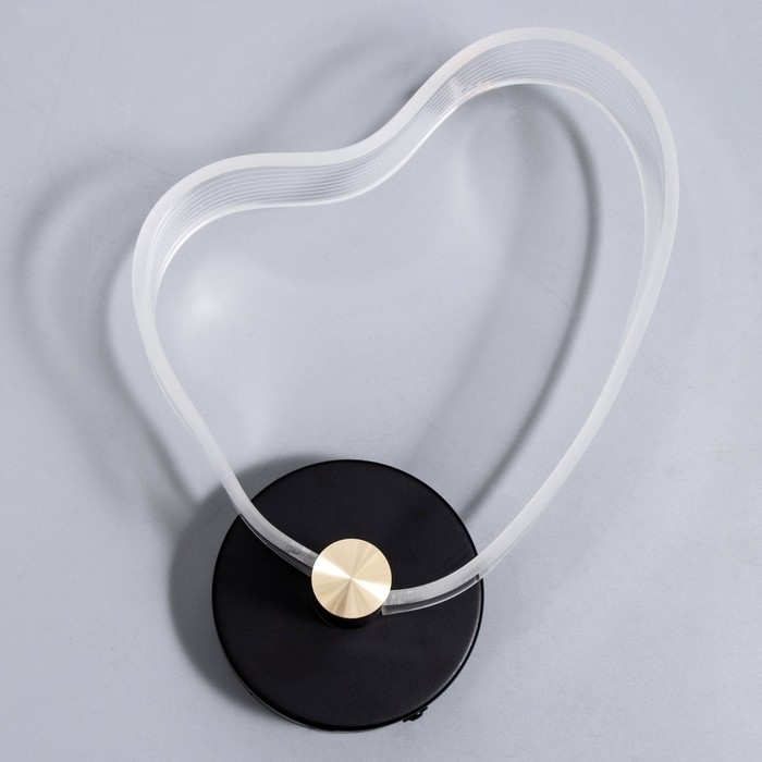 Бра "Сердце" LED 8Вт 3000-6000К черный 25х20х6см