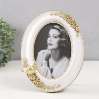 Фоторамка полистоун 10х15 см овальная "Золотая птичка и розы" белая 20х15 см Фоторамка полистоун 10х15 см овальная "Золотая птичка и розы" белая 20х15 см