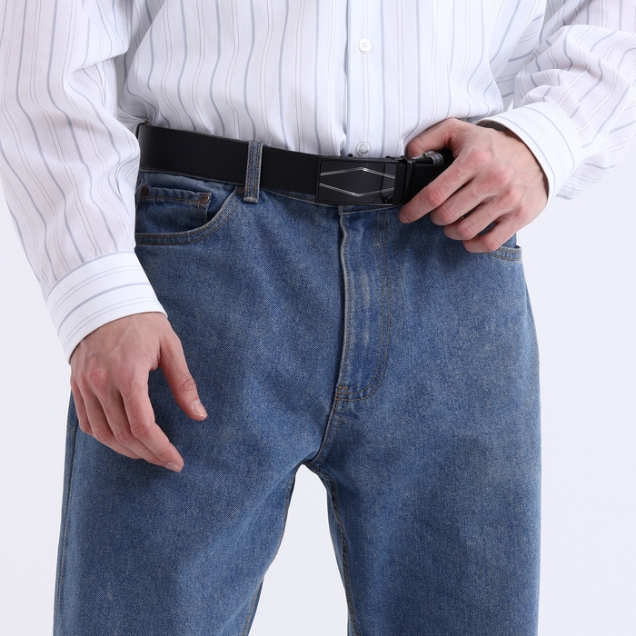 Ремень мужской «Великан», ширина 4 см, автомат, пряжка металл, цвет чёрный Ремень мужской «Великан», ширина 4 см, автомат, пряжка металл, цвет чёрный