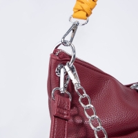 Сумка-мешок, отдел на молнии, 3 наружных кармана, длинный ремень, цвет бордовый/жёлтый Сумка-мешок, отдел на молнии, 3 наружных кармана, длинный ремень, цвет бордовый/жёлтый